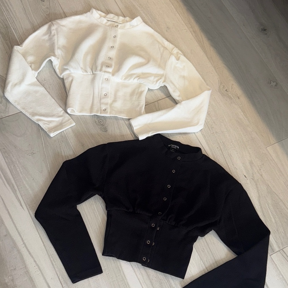 PrettyLittle Thing set of two tops - Petite XS